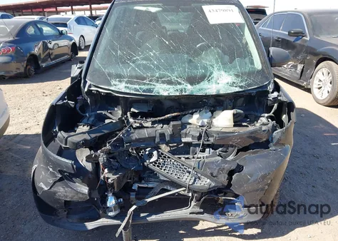 2015 Smart Fortwo Pure из США, поврежденный, VIN WMEEJ3BA5FK820664